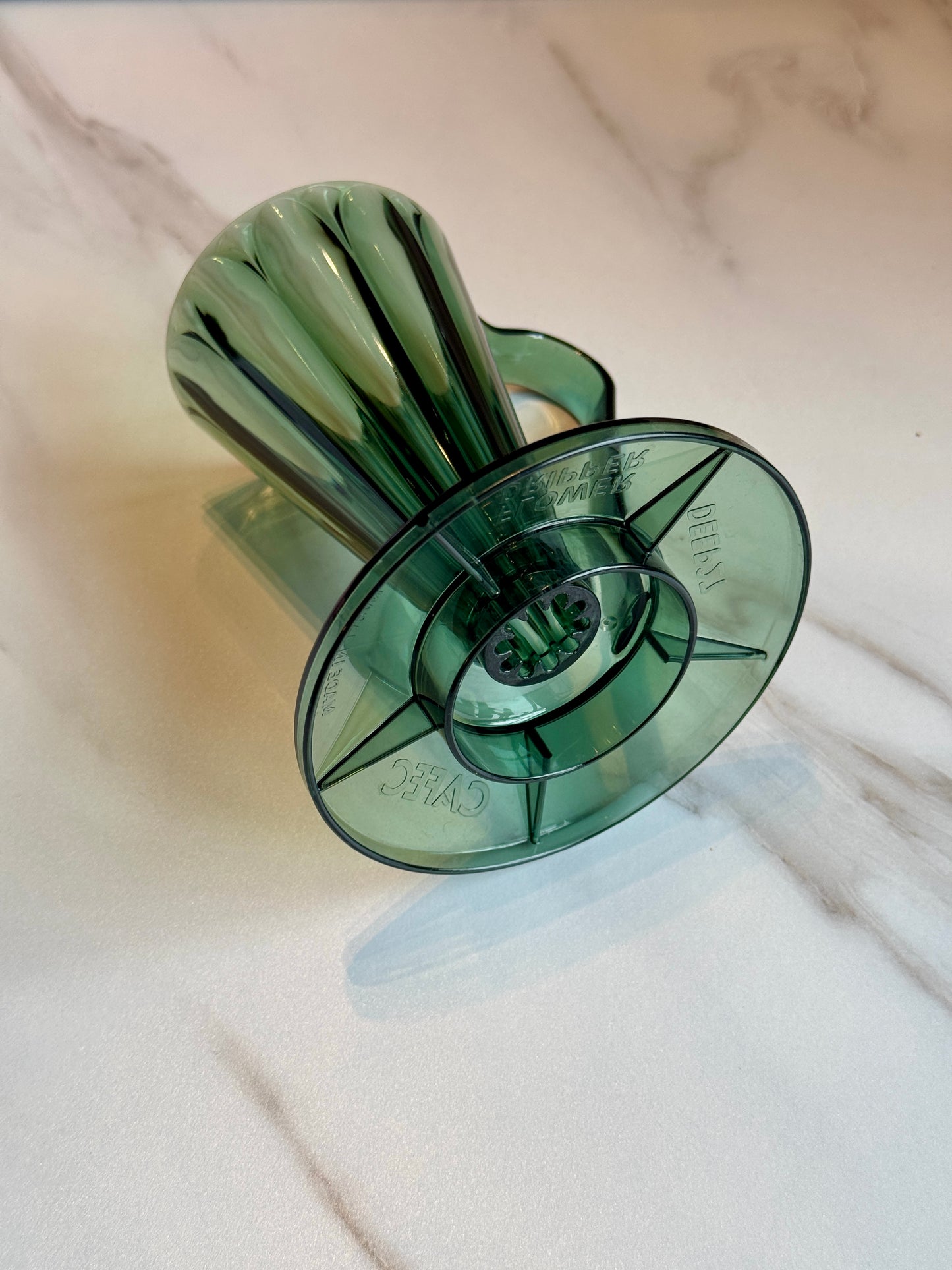 DEEP 27 FLOWER DRIPPER - CLEAR DARK GREEN