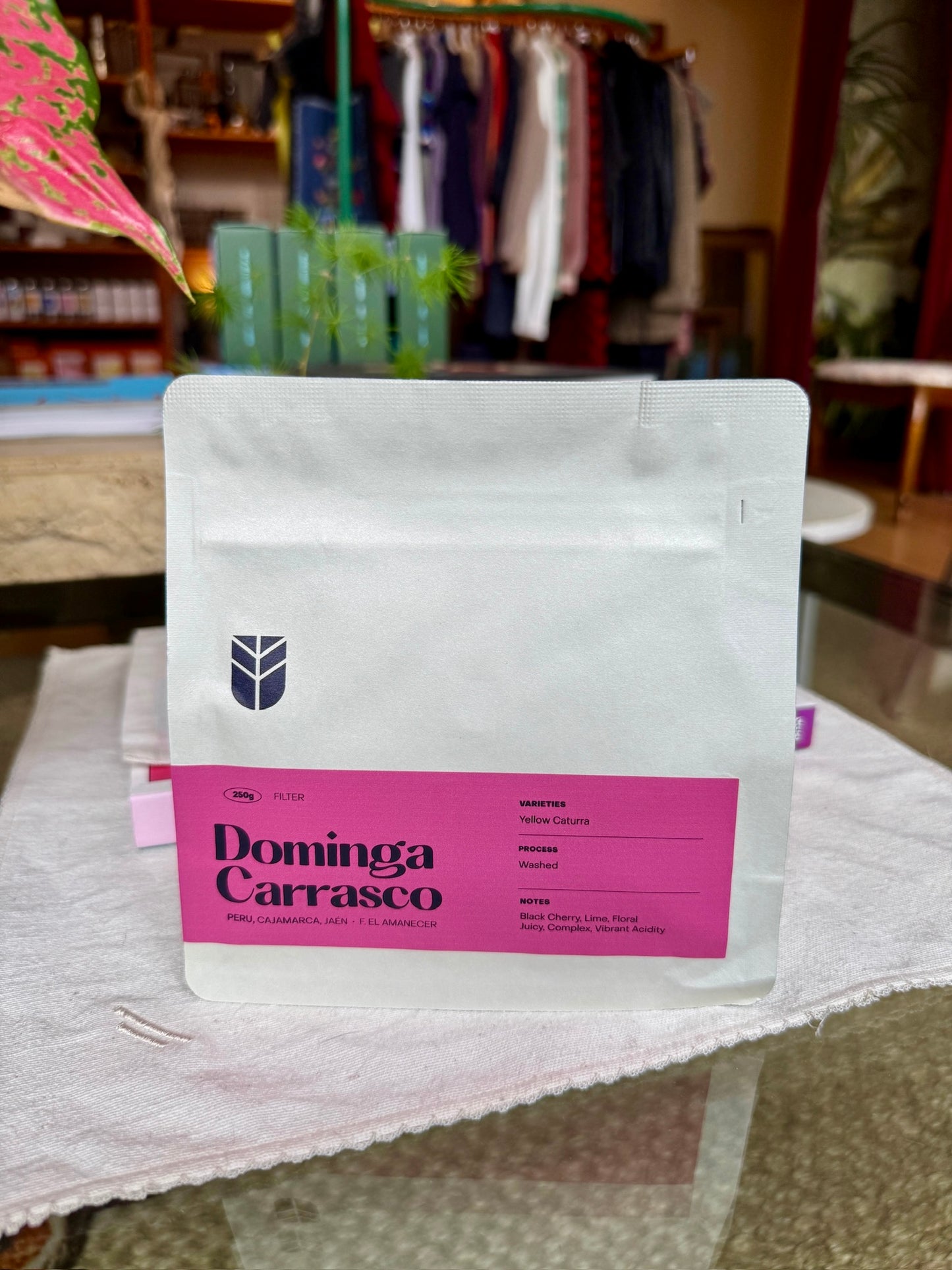 DOMINGA CARRASCO - YELLOW CATURRA, WASHED - PERU