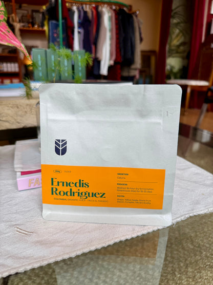 ERNEDIS RODRIGUEZ - CATURRA, WASHED - COLOMBIA