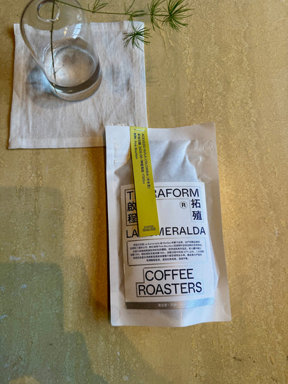 LA ESMERALDA - PINK BOURBON, SEMI-WASHED - COLOMBIA