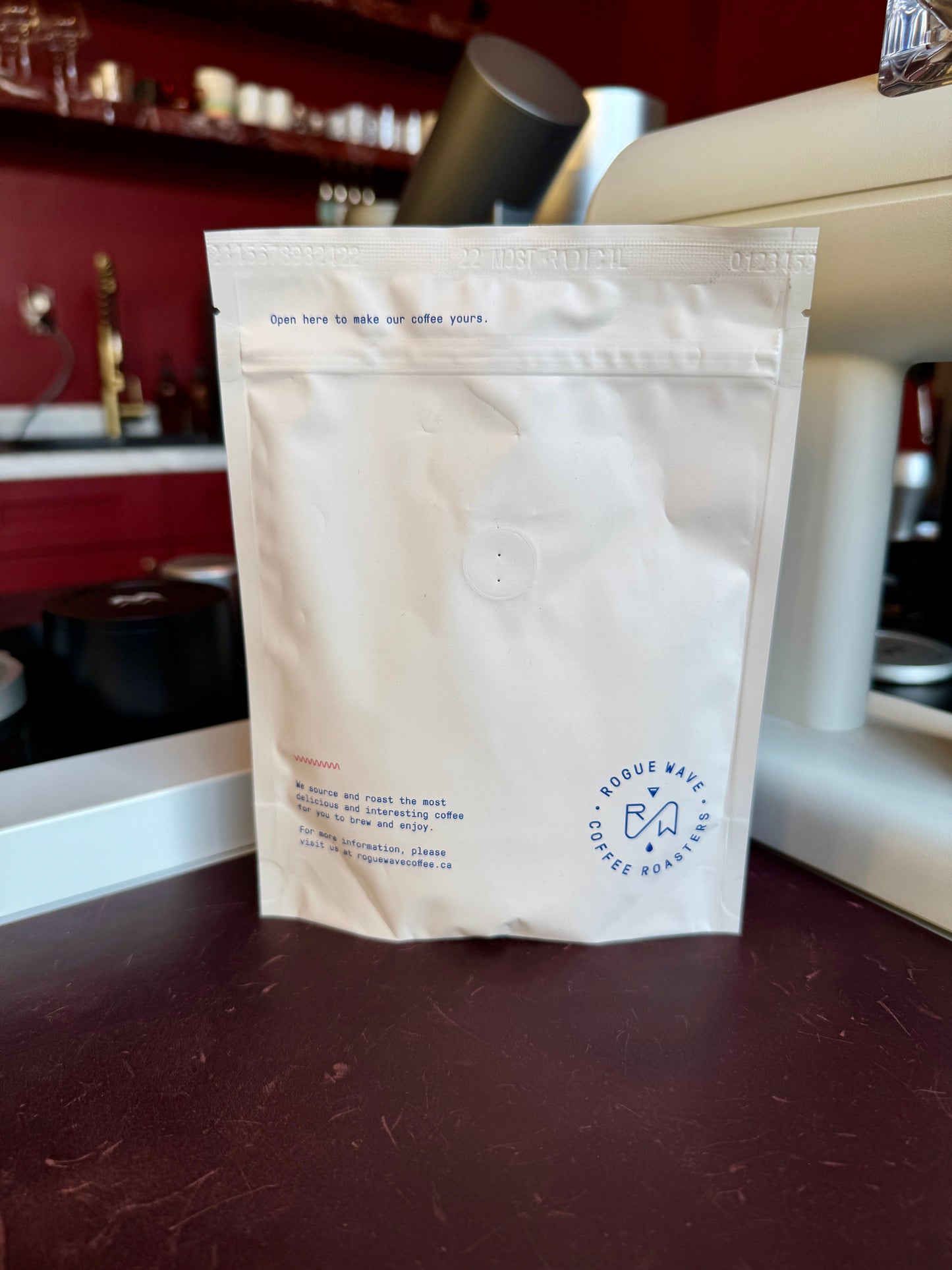 ROGUE WAVE - SANTAMARÍA ESTATE GEISHA