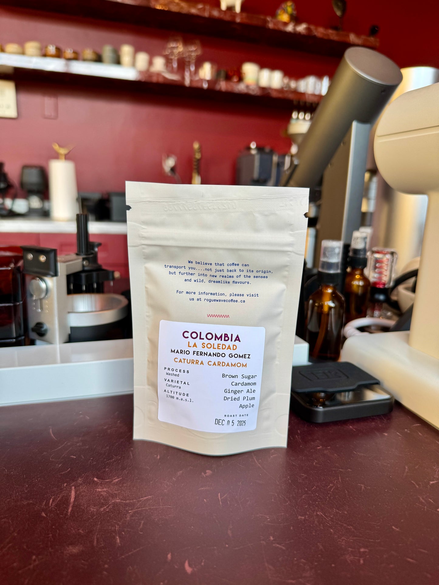 ROGUE WAVE - LA SOLEDAD CATURRA CARDAMOM WASHED