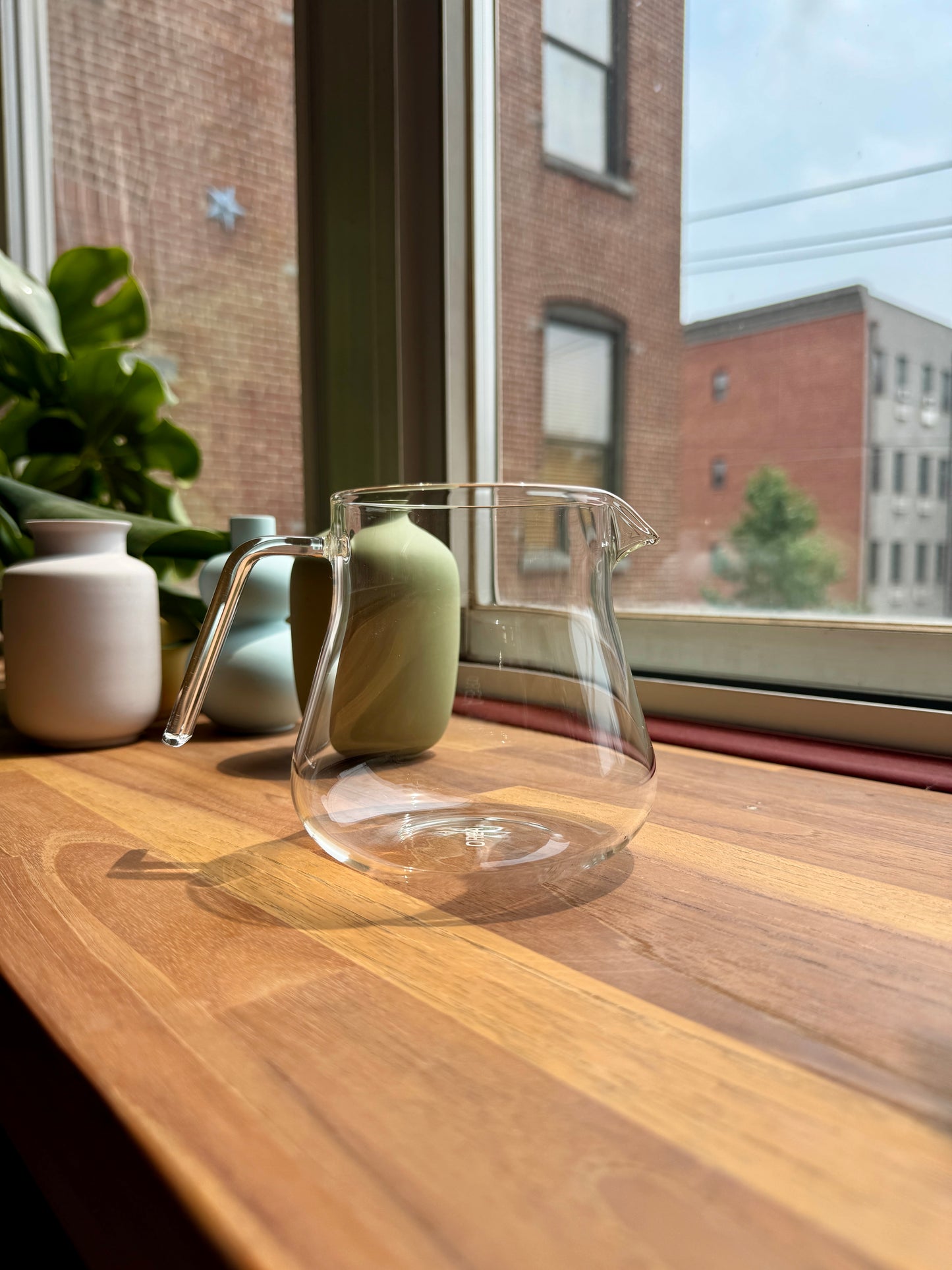 SENSORY CARAFE